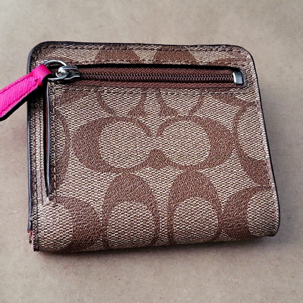 Coach Snap Wallet - Signature Khaki/Saddle w/Striped Interior - Picture 7 of 13